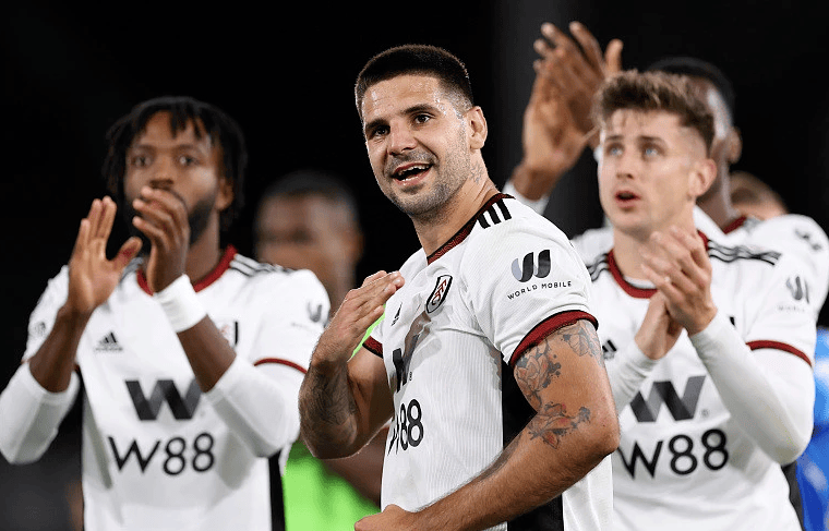 科莫前锋莫拉塔左大腿重伤或手术，预计缺席数月